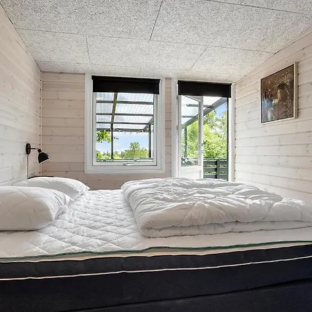 בית נופש Beautiful In With Sauna אבלטופט