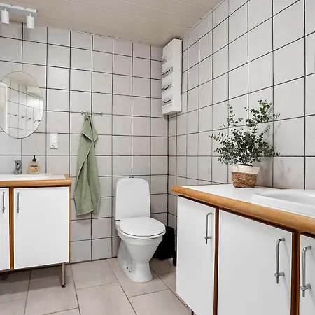 בית נופש Beautiful In With Sauna *